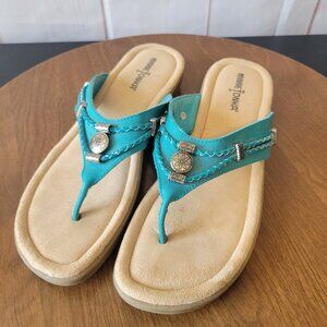 Minnetonka Silverthorne Sandals, Turquoise, Women’s 10, Leather, Like new